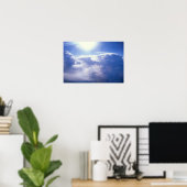 Zon door wolken heen poster (Thuiskantoor)