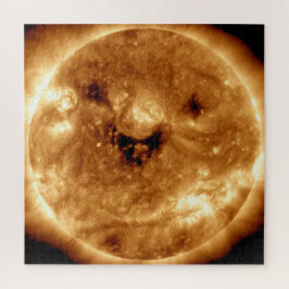 Zon glimlachen vanuit het NASA-observatorium voor Legpuzzel