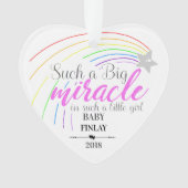 Zo'n groot wonder in zo'n kleine meisjesversiering ornament (voorkant)