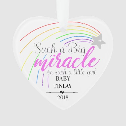 Zo'n groot wonder in zo'n kleine meisjesversiering ornament (voorkant)