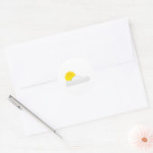 Zon in de wolken ronde sticker (Envelop)