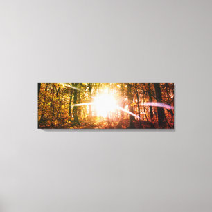 Zon in het herfstbos canvas afdruk