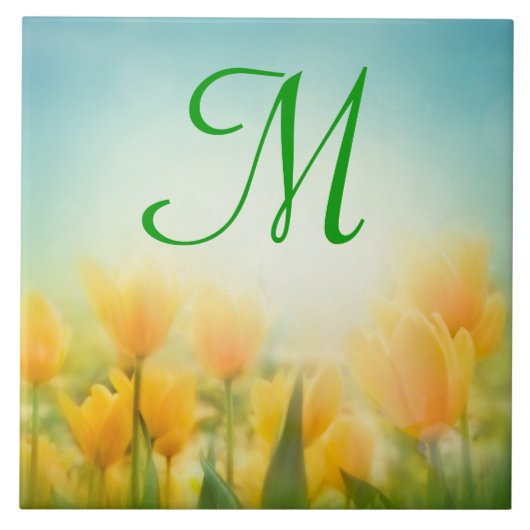 Zon Kissed Gele Tulpen Monogram Display Tegel Tegeltje (Voorkant)