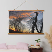 Zon komt op hangend wandkleed (Slaapkamer)