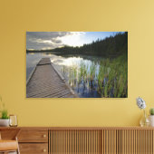 Zon op een klein meer canvas afdruk (Insitu (Woonkamer))