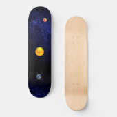 Zon & planeet aarde op sterrenstelsel skateboard (Voorkant)