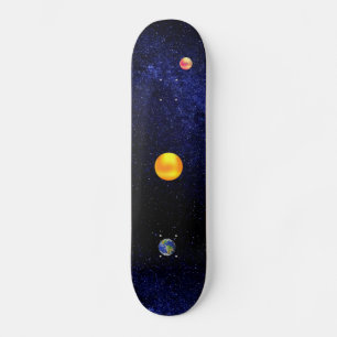 Zon & planeet aarde op sterrenstelsel skateboard
