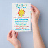 Zon thema kinderopvang flyer (Hand)