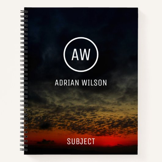 Zondag voor het Storm Monogrammen Notitieboek (Voorkant)