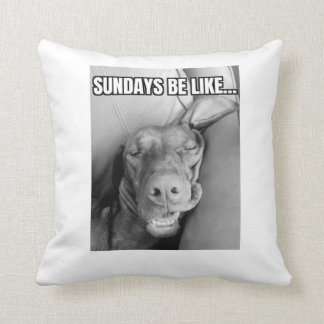 Zondagen zijn als Vizsla Pillow Kussen