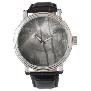 Zonlicht door bomen Dark Woodland Horloge