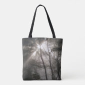 Zonlicht door bomen Dark Woodland Tote Bag (Achterkant)