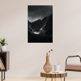 Zonlicht door donkere wolken poster