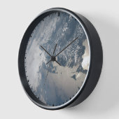 Zonlicht op het water van de aarde. (Hoek)