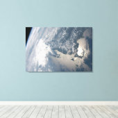 Zonlicht op het water van de aarde. canvas afdruk (Insitu (Houten vloer))