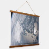 Zonlicht op het water van de aarde. hangend wandkleed (Gebogen)
