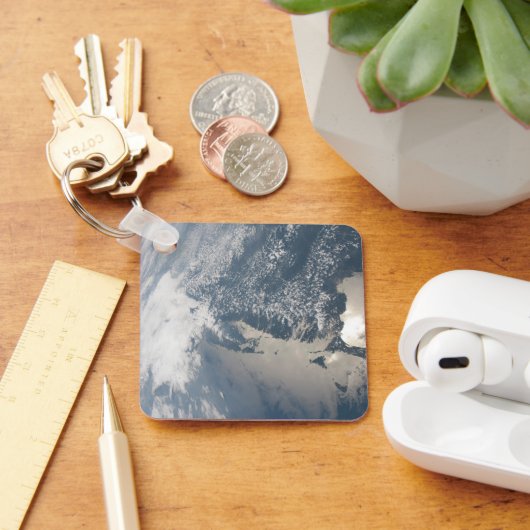 Zonlicht op het water van de aarde. sleutelhanger (Bureau)