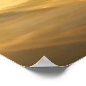 Zonlicht schijnt in de ochtend mist poster (Hoek)