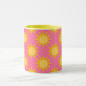 Zonne Zon Patroonontwerp Op Roze Mok (Midden)