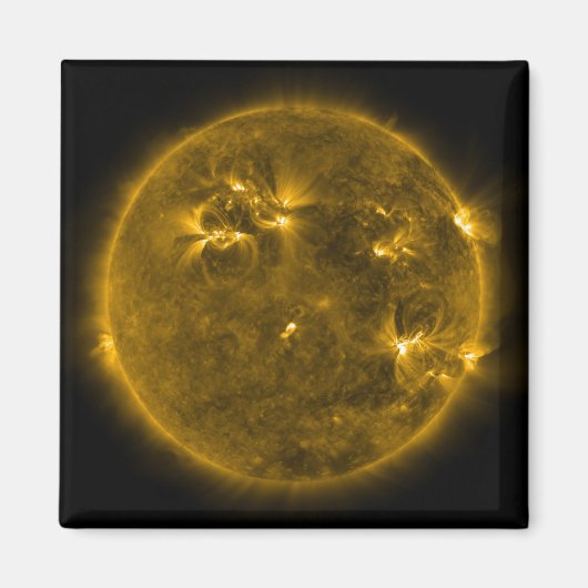 Zonneactiviteit op de zon 4 magneet (Voorkant)