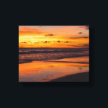 Zonnebakgele Oranje tropische foto Canvas Afdruk<br><div class="desc">Geniet van deze tropische strandzonsonderfotografie voor je thuis of je kantoor. Dit afbeelding zal een geweldige aanvulling zijn op je decor.</div>