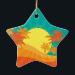 Zonnebaktropische retro-surf ontwerp keramisch ornament<br><div class="desc">Met een ontwerp van een retro tropisch strand op zonsondergang met palmbomen. Dit ontwerp van surf is in kleuren van rood,  oranje en geel en doet denken aan een warm tropisch strandoord in de zomertijd. Voor de liefhebbers van zon,  surf en zand en tropische zonsondergangen..</div>