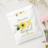 Zonnebloem 1e verjaardag bedankzakje (Gezegeld)