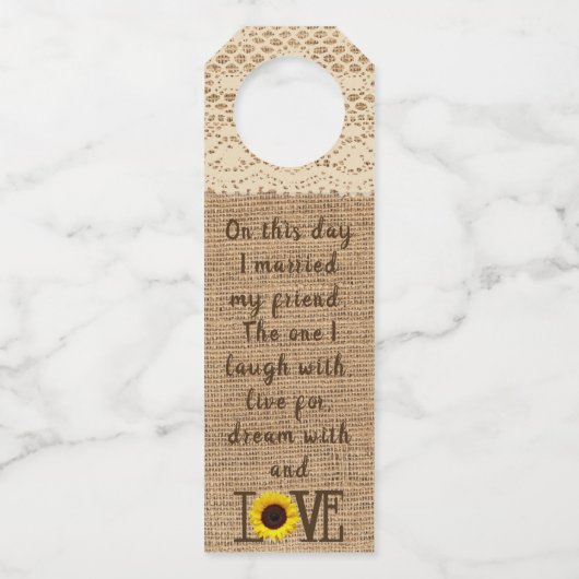 Zonnebloem Burlap Rustisch weddenschapsnummer Flessenhanger (Achterkant)