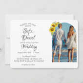 Zonnebloem daisy boog elegante foto uitnodiging (Voorkant)