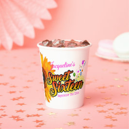 Zonnebloem en ballonnen op witte zweet-zestien papieren bekers