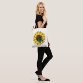 Zonnebloem en blauwe vlinder tote bag (Op model)