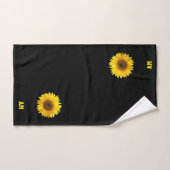 Zonnebloem en monogram op zwart bad handdoek (Handdoek)