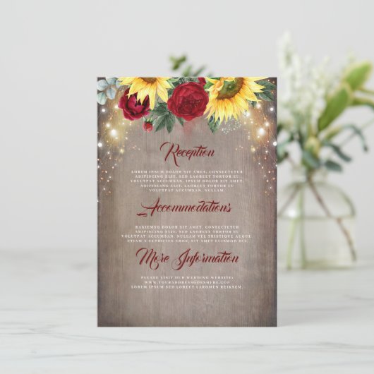 Zonnebloem en Rode Roze Herfst Bruiloft Details Informatiekaartje (Staand voorkant)