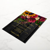 Zonnebloem en rozen met vuurwapens folie uitnodiging (Gedraaid)