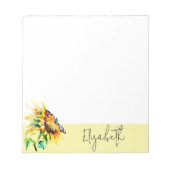 Zonnebloem en vlinder gepersonaliseerd notitieblok (Voorkant)