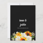 Zonnebloem en witte roze Floral Black Weddenschap Kaart (Achterkant)