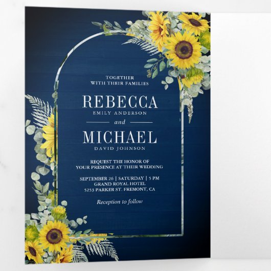Zonnebloem Eucalyptus Arch Navy Blue Wood Weddensc Drieluik Uitnodiging (Binnenzijde eerst)
