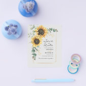 Zonnebloem Eucalyptus Bloemstuk Save The Date Flyer (Enkel)