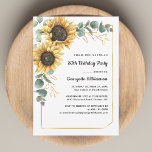 Zonnebloem Floral 80th Birthday Party Kaart<br><div class="desc">Organiseer een mijlpaal verjaardag met een levendige en vrolijke uitnodiging. Dit ontwerp is voorzien van een prachtig arrangement van zonnebloemen en eucalyptus, symbool voor warmte, geluk en een lang leven. De moderne scripttypografie voegt een vleugje elegantie toe, waardoor deze uitnodiging perfect is voor een onvergetelijke 80e verjaardag. Pas de uitnodiging...</div>