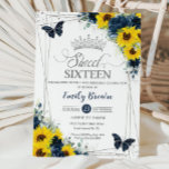 Zonnebloem Floral Butterflies Silver Sweet 16 Kaart<br><div class="desc">Deze sweet 16 Birthday-uitnodiging is voorzien van een zilveren glitter geometrisch lijst gekleurd door gele zonnebloem en blauw marineslauw. Pas het met uw details gemakkelijk en snel aan, druk eenvoudig de pas het knoop aan om de stijl en de plaatsing van de tekst verder te herschikken en te formatteren. c)...</div>