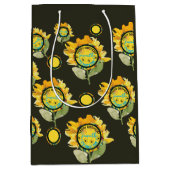 Zonnebloem Geel zwart Meisje Verjaardag Medium Cadeauzakje (Voorkant)