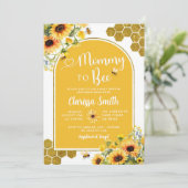 Zonnebloem Goud Mama naar Bee Baby shower Kaart (Staand voorkant)