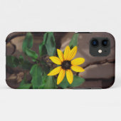 Zonnebloem groeiend uit gebarsten modder Case-Mate iPhone case (Achterkant (horizontaal))