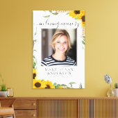 Zonnebloem Herdenkingsfoto met tekst 'In Loving Me Canvas Afdruk (Insitu (Woonkamer))