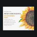 Zonnebloem Housewarming Party Yellow Brown White Briefkaart<br><div class="desc">Eenvoudig,  modern,  op het land gelijkend briefkaart van de huisopwarmende partij met een enkele gele en bruine zonnebloem op wit.</div>