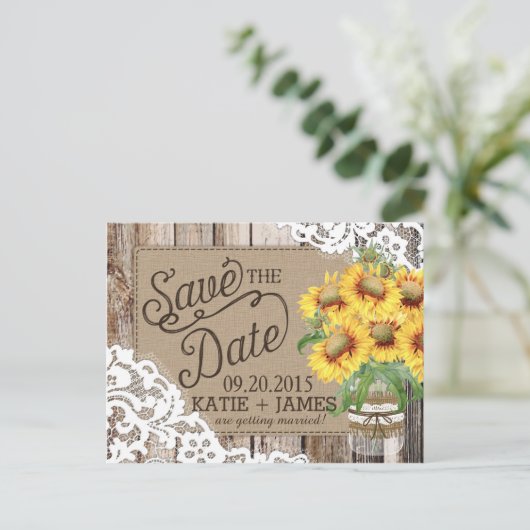 Zonnebloem Hout Kant Rustiek Land Save the Date Aankondigingskaart (Staand voorkant)