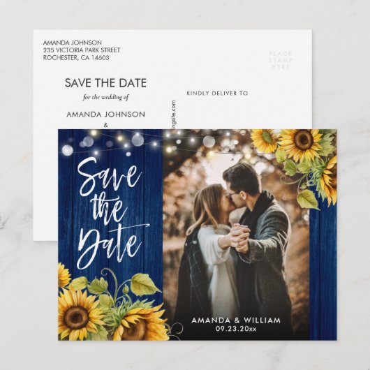 Zonnebloem houten lichten marine blauw bruiloft fo aankondigingskaart (Voorkant / Achterkant)