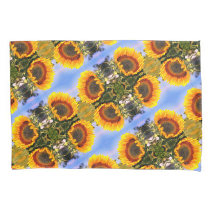 Zonnebloem in een Abstract zonnebloempatroon Kussensloop