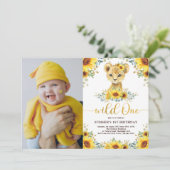 Zonnebloem Lion Cub Wilde 1 1e verjaardag Foto Kaart (Staand voorkant)