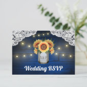 Zonnebloem Mason Jar Blauw Hout Bruiloft RSVP Kaar (Staand voorkant)